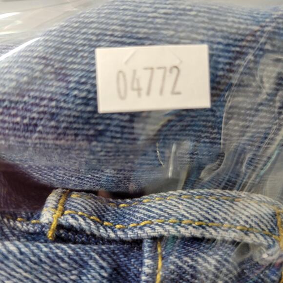 Shein Jeans Womens 28 High Rise Straight Leg Button Fly Distressed Hem Denim - Picture 15 of 15